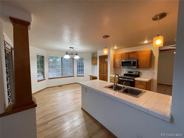 Foto del edificio - 16849 Amberstone Way