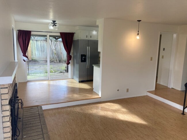 Photo - 3 Bedroom House in SW Eugene