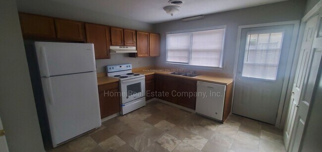 Foto del edificio - 3454 Valley Cliff Dr
