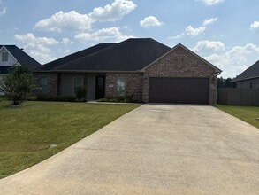 Building Photo - 1465 Cameron Ct