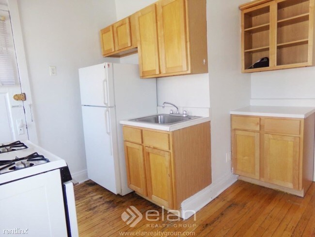 Foto del edificio - 6532 N Lakewood Ave