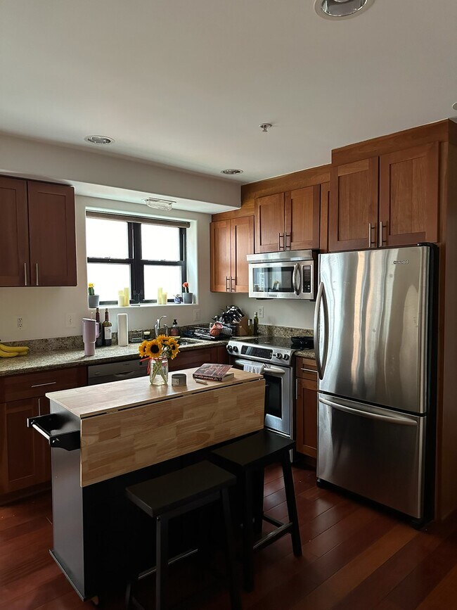 Foto del edificio - 1354 Euclid St NW