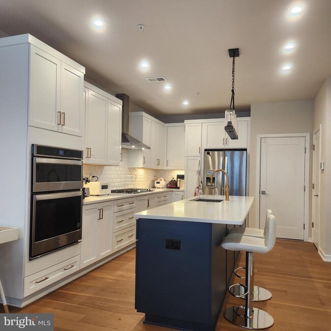 Building Photo - 7425 Backett Wood Ter
