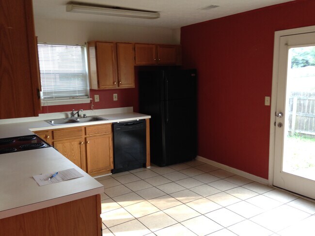 Foto del edificio - 312 Turfway Dr