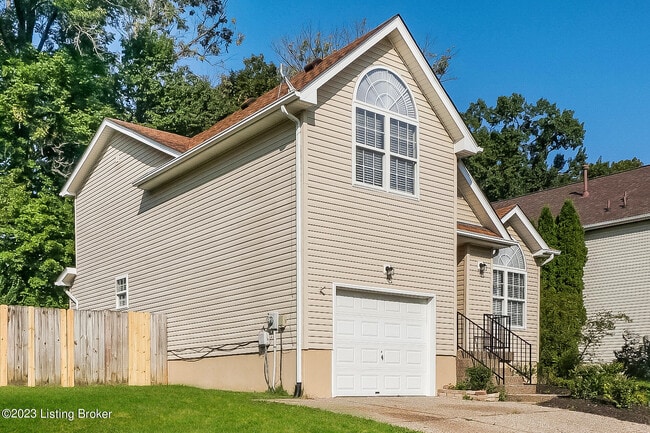 Foto del edificio - 4218 Willowview Blvd