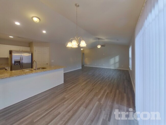 Foto del edificio - 113 Mariner Ct