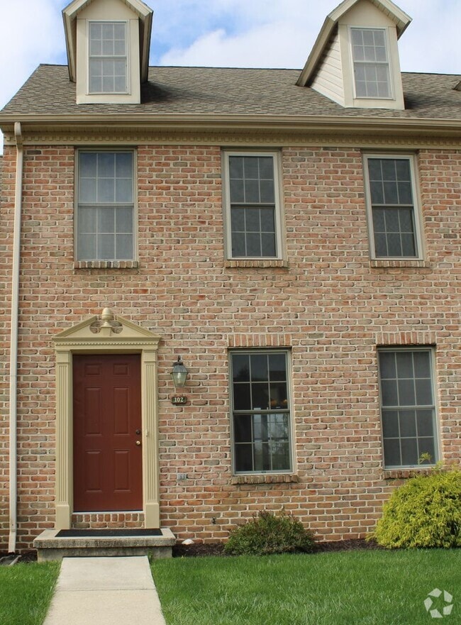 Building Photo - 102 Weatherburn Dr