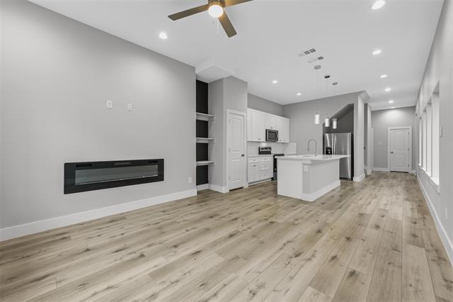 Building Photo - 2505 Birmingham Ave