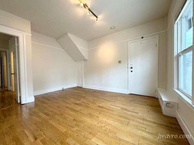 Building Photo - 990 De Haro St