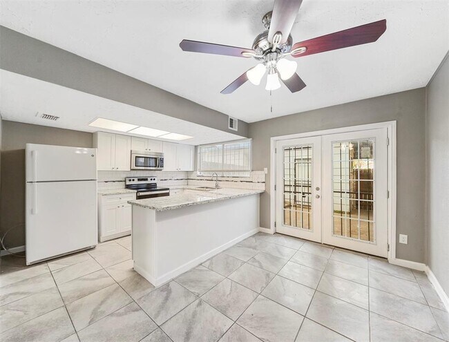 Foto del edificio - 7163 Chasewood Dr