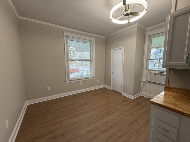 Foto del edificio - 1417 Watts St