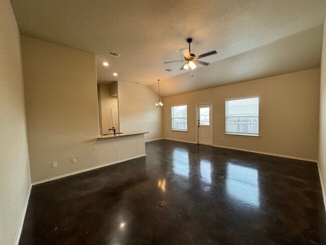 Foto del edificio - Beautiful 3x2 Duplex in New Braunfels, TX!