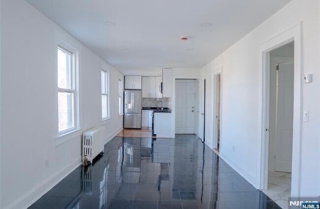 Foto del edificio - 254 Hudson Pl