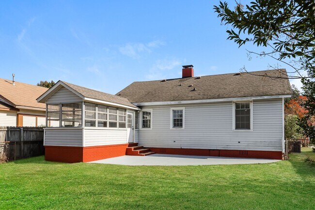 Building Photo - 1913 Ohio Ave