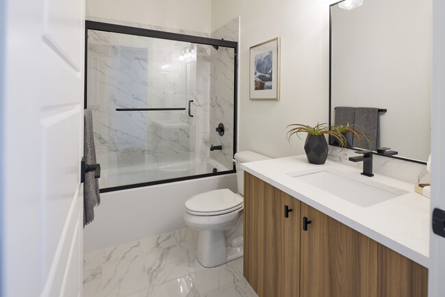 Bathroom - 140 Sacramento Townhomes