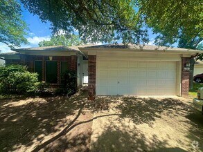 Building Photo - 1307 Wide Antler Cove
