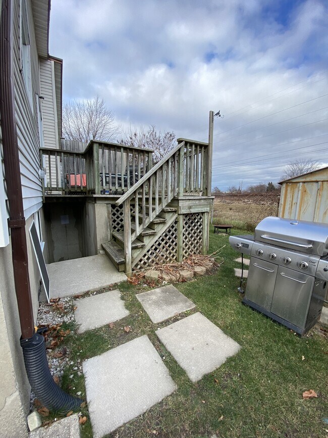 Photo du bâtiment - 1203 Afton Dr