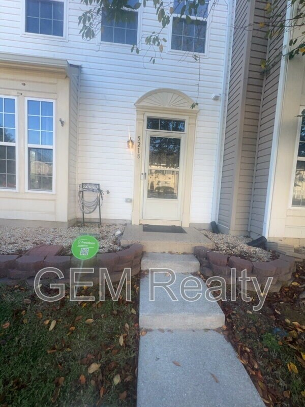 Foto del edificio - 5218 Drakes Ct