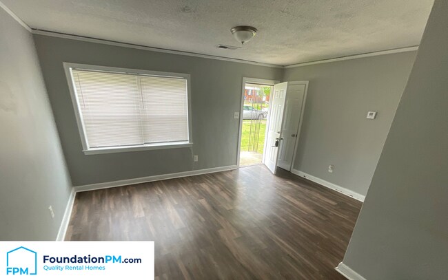 Building Photo - 1405 Semmes St