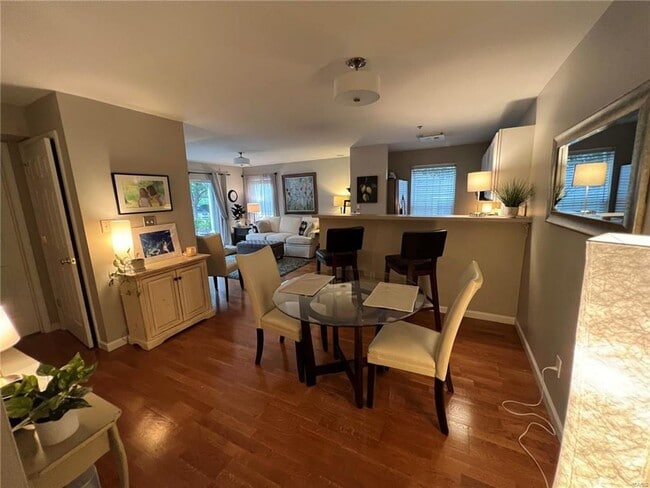 Foto del edificio - 1109 Arbor Creek Dr