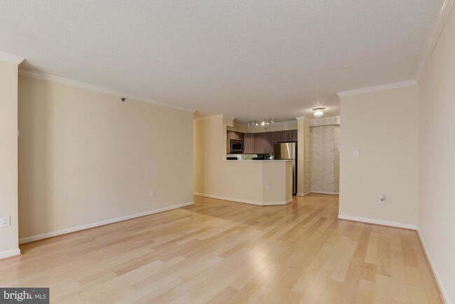 Building Photo - 1230 23rd St NW