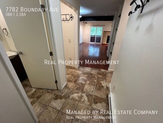 Foto del edificio - 7782 Boundary Ave