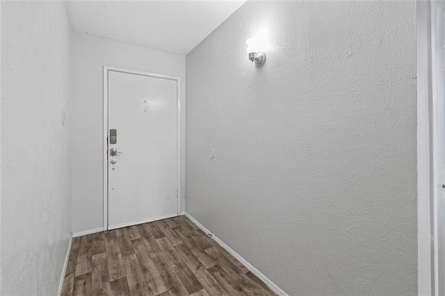 Foto del edificio - 728 Leading Ln