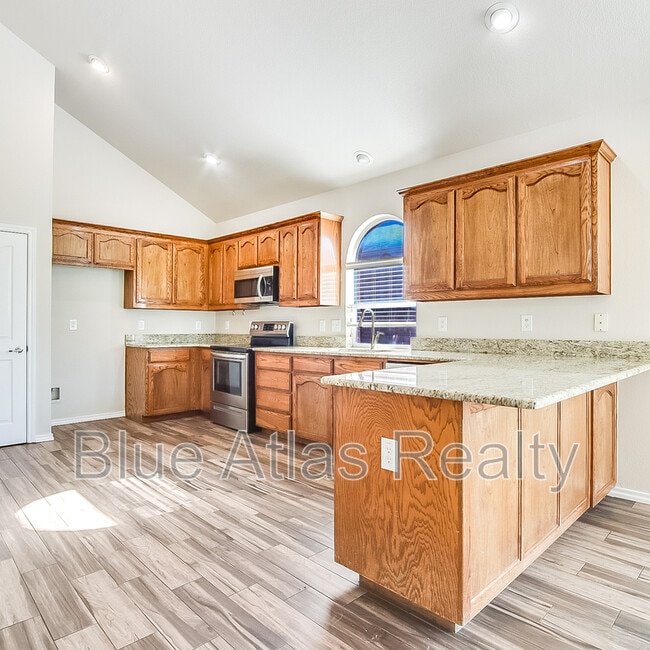 Building Photo - 6120 Amberjack Trail