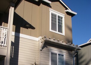 Building Photo - 6298 SW Grand Oaks Dr