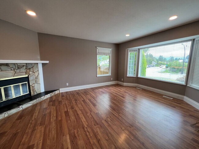 Photo du bâtiment - 12169 Cherrywood Dr
