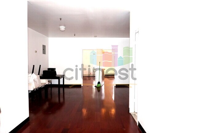 Foto del edificio - 439 5th Ave