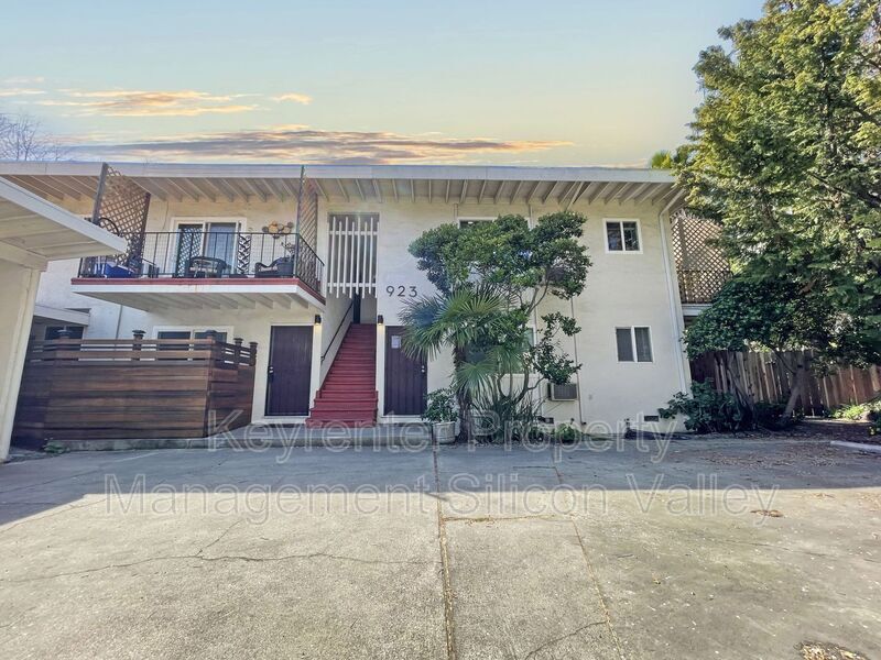 923 Ravenscourt Ave Unit 2, Campbell, CA 95008 Condo for Rent in