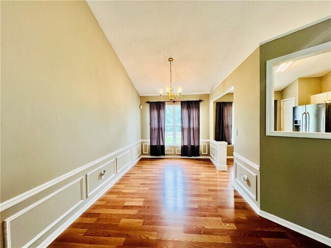 Foto del edificio - 391 Bass Way NW