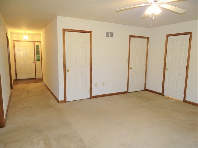 Building Photo - 507 Foggy Bottom Rd