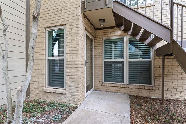Primary Photo - 10650 Steppington Dr
