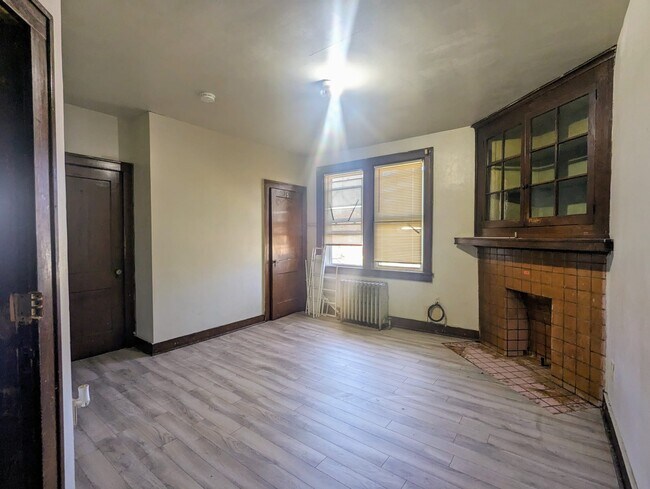 Foto del edificio - 2120 Bedford Ave