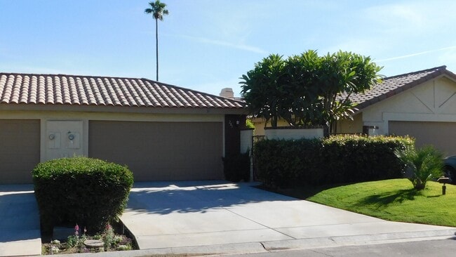 Building Photo - 281 Calle Del Verano