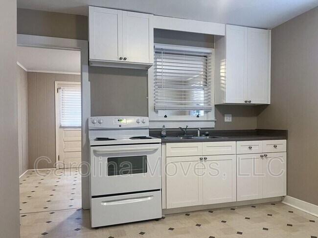 Foto del edificio - 211 N Pliney Cir