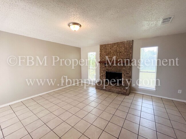 Foto del edificio - 1401 Old Bardwell Rd