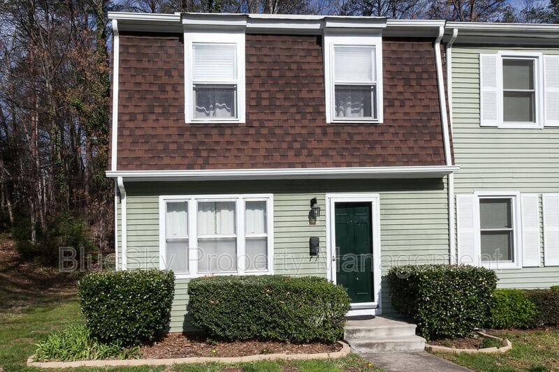 Foto principal - 688 Lockesley Terrace