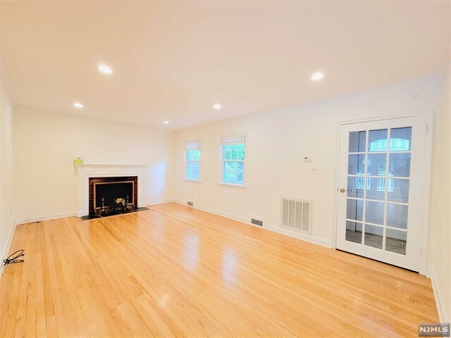 Building Photo - 22 Sunset Terrace