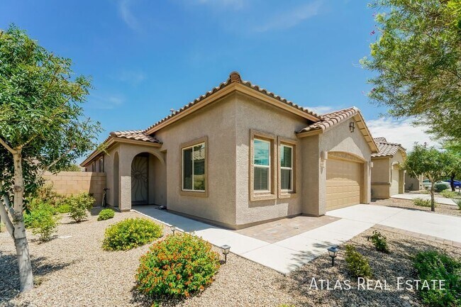 Foto del edificio - **  SKIP THE DEPOSIT ** 4 BD / 2 BATH Sout...