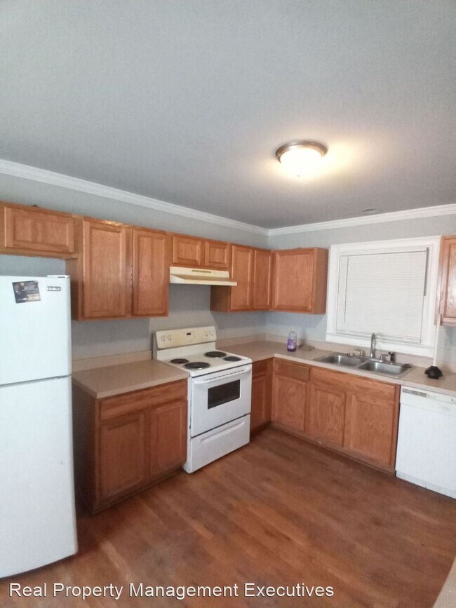 Foto del edificio - 3 br, 2 bath House - 737 Windsor St SW
