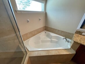 Building Photo - 7763 SW 80th Dr