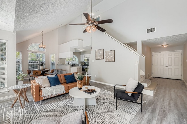 Building Photo - 8403 Mt Shasta Cove