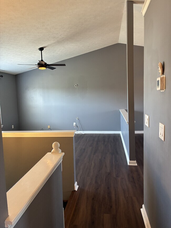 Foto del edificio - 1105 Lobo Dr