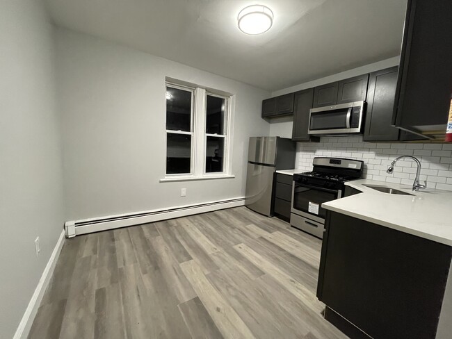 Building Photo - 53 Wright Ave