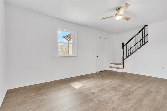 Building Photo - 3222 Meadowood Trail