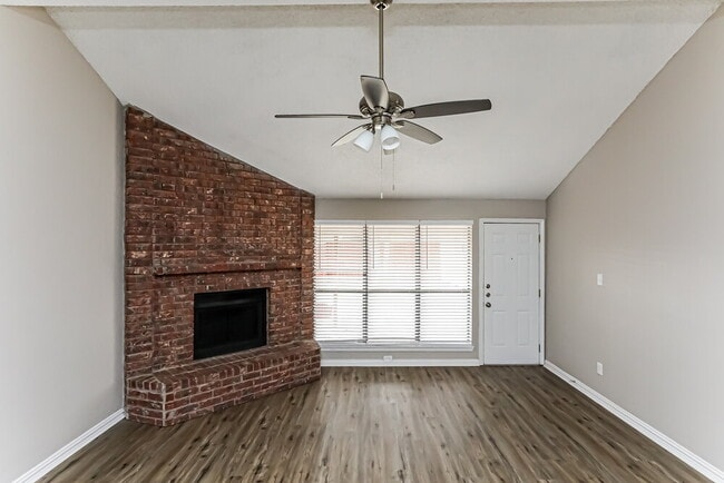 Foto del edificio - 2618 San Saba St