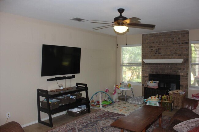 Building Photo - 4015 Iriona Bend